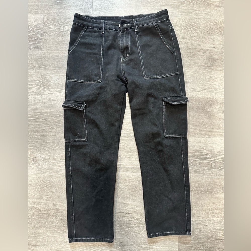 Black cargo pants